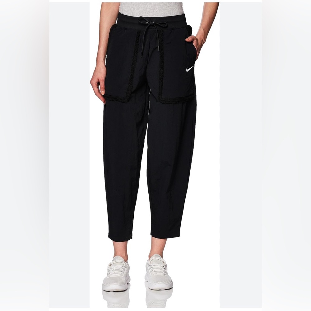 Nike Loose Fit High Rise Classy easy jogger Size Small Petite